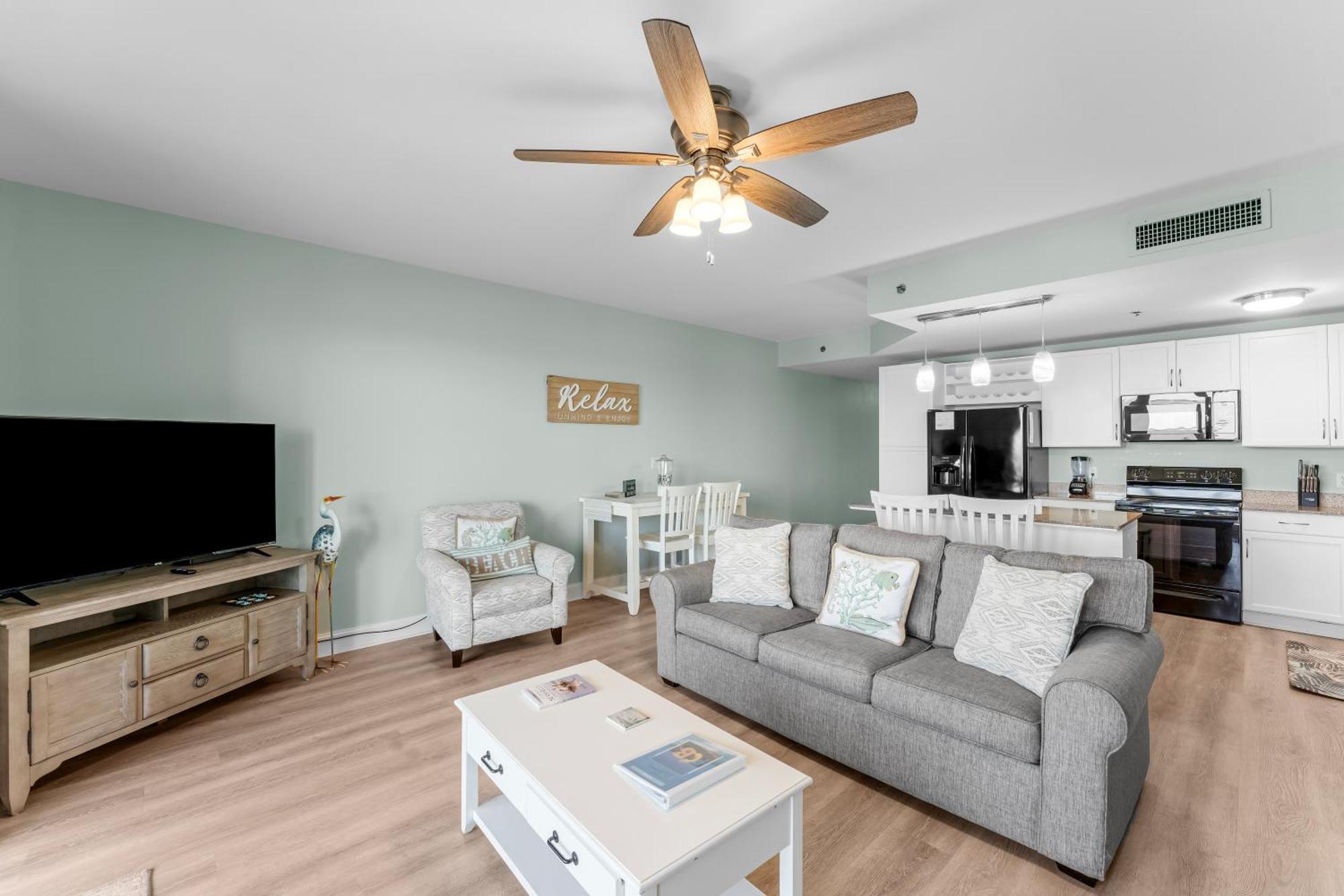 Living Right At Laketown Wharf #1016 By Nautical Properties パナマシティービーチ エクステリア 写真