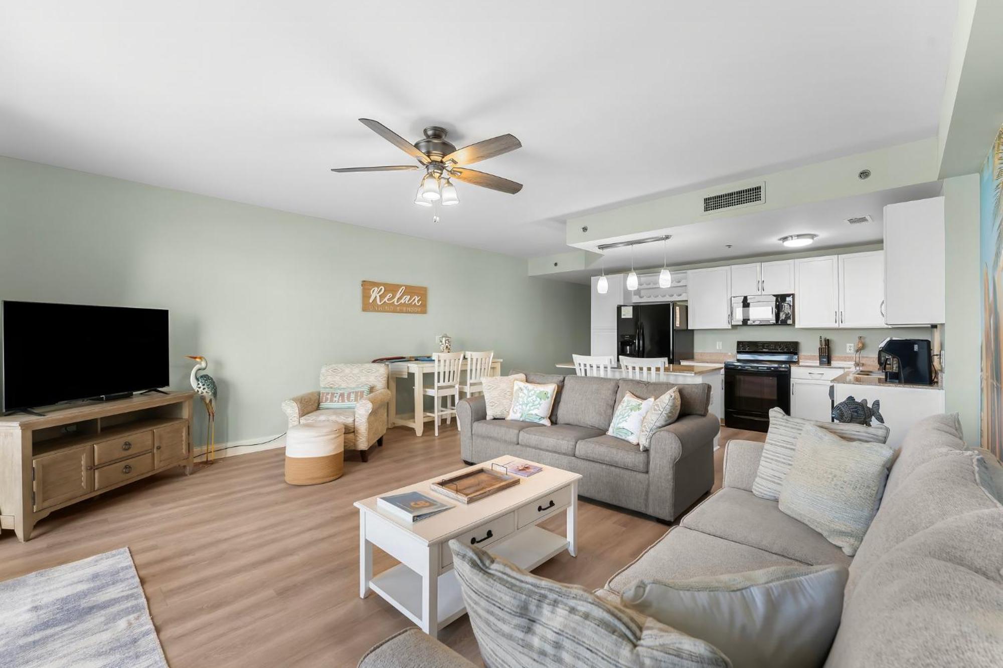 Living Right At Laketown Wharf #1016 By Nautical Properties パナマシティービーチ エクステリア 写真