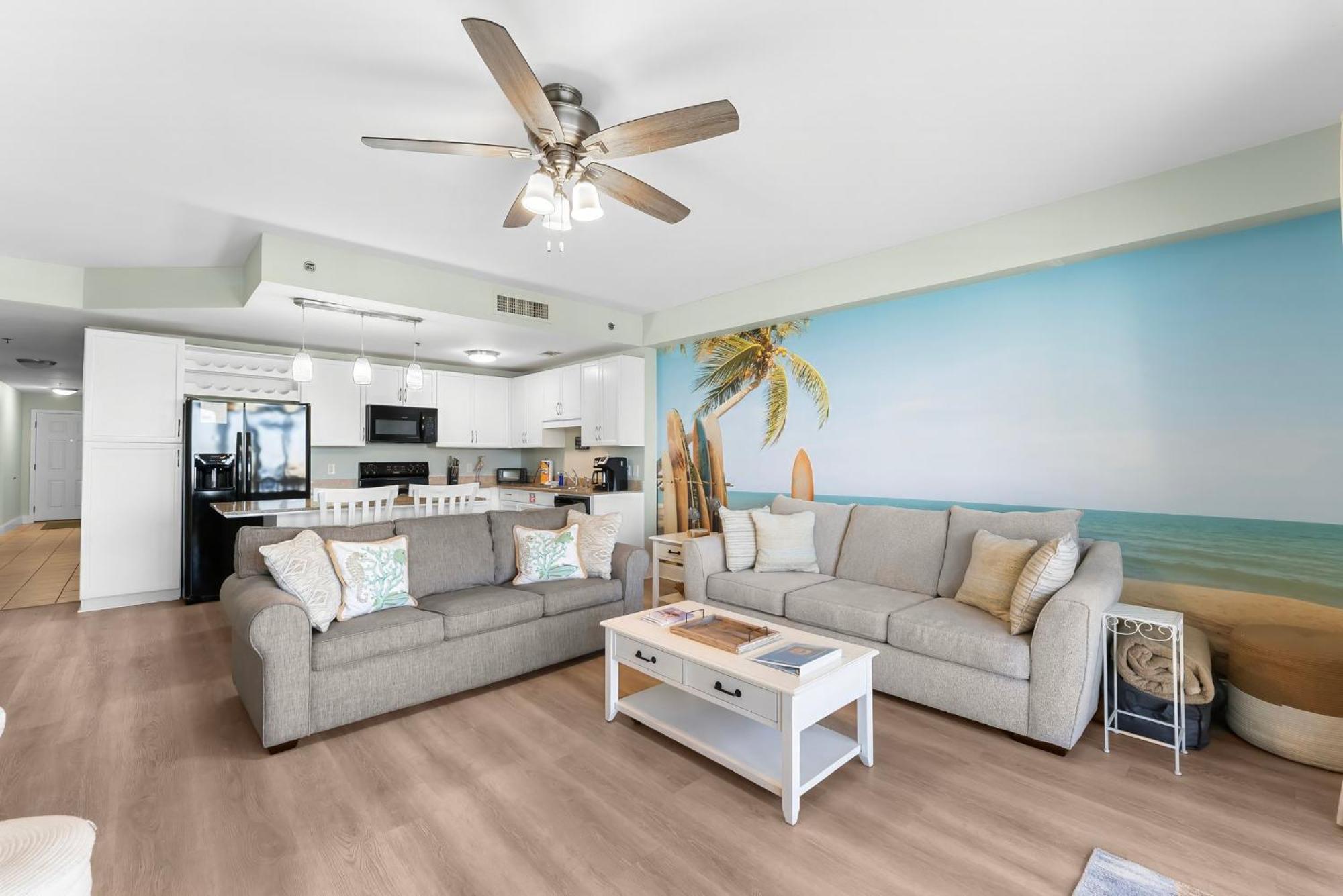 Living Right At Laketown Wharf #1016 By Nautical Properties パナマシティービーチ エクステリア 写真